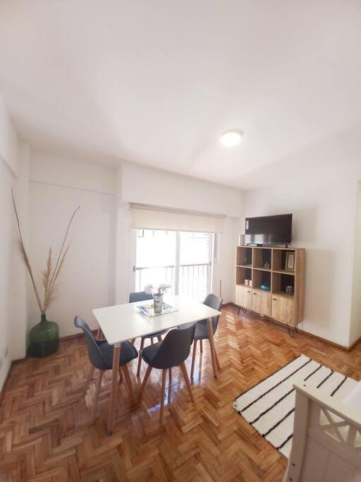 Departamento V. Urquiza Para 3 Apartman Buenos Aires Kültér fotó